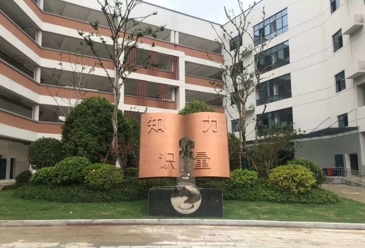 1567473377800844.jpg bb7efe3d5647970afb0c404785cf4b77.jpg