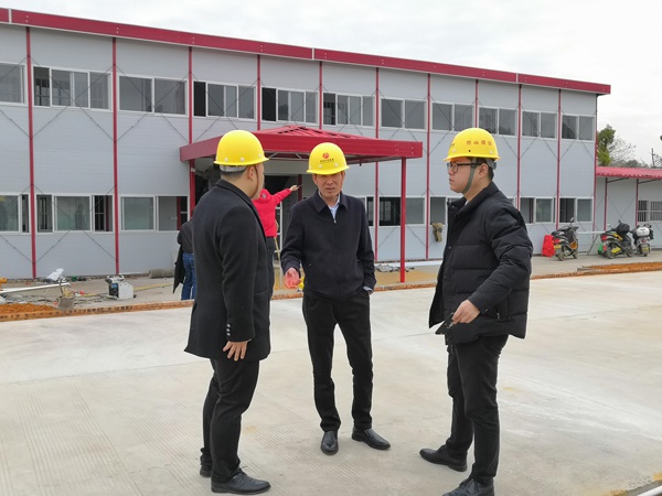 1611203496530742.jpg 南昌市政建設(shè)集團(tuán)黨委副書記張世東南昌縣人才公共實(shí)訓(xùn)基地6001.jpg