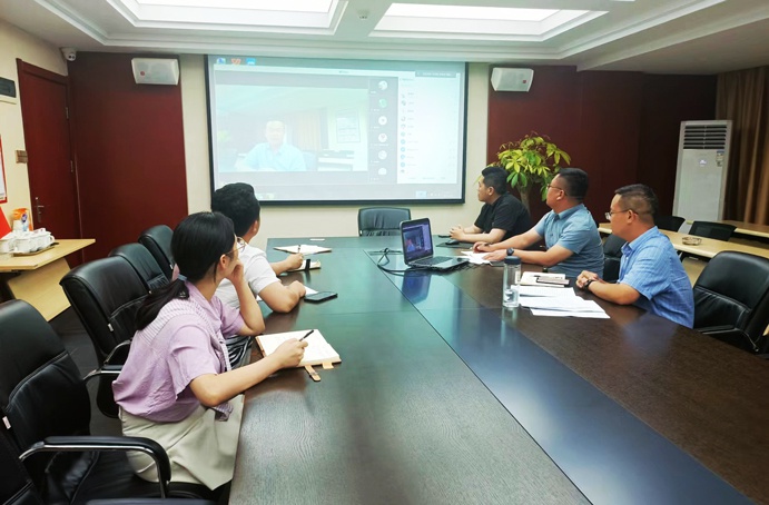 南昌市政建設(shè)召開《江西省建筑工人實(shí)名制管理服務(wù)信息平臺操作指南》培訓(xùn)會(huì) 南昌市政建設(shè)召開《江西省建筑工人實(shí)名制管理服務(wù)信息平臺操作指南》培訓(xùn)會(huì)