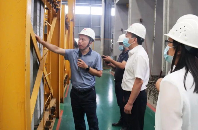 張國(guó)新蒞臨市政遠(yuǎn)大調(diào)研裝配式建筑 張國(guó)新蒞臨市政遠(yuǎn)大調(diào)研裝配式建筑