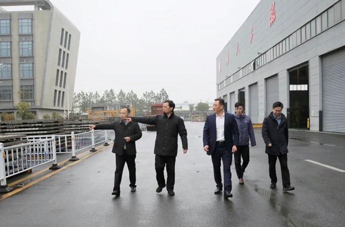 市政公用集團(tuán)黨委副書記、總經(jīng)理萬義輝到市政遠(yuǎn)大公司調(diào)研指導(dǎo)