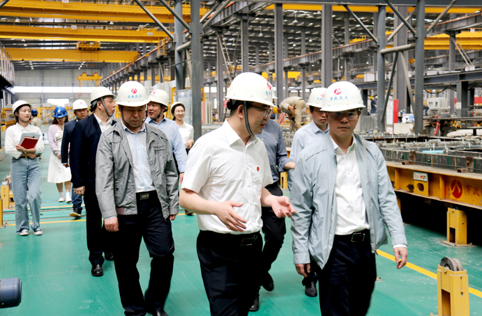 江西省省發(fā)改委副主任邱啟旻到市政遠(yuǎn)大公司調(diào)研 江西省省發(fā)改委副主任邱啟旻到市政遠(yuǎn)大公司調(diào)研