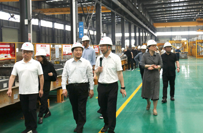 綿陽(yáng)市安州區(qū)政協(xié)黨組書記主席任曉軍攜考察組到市政遠(yuǎn)大公司調(diào)研裝配式建筑