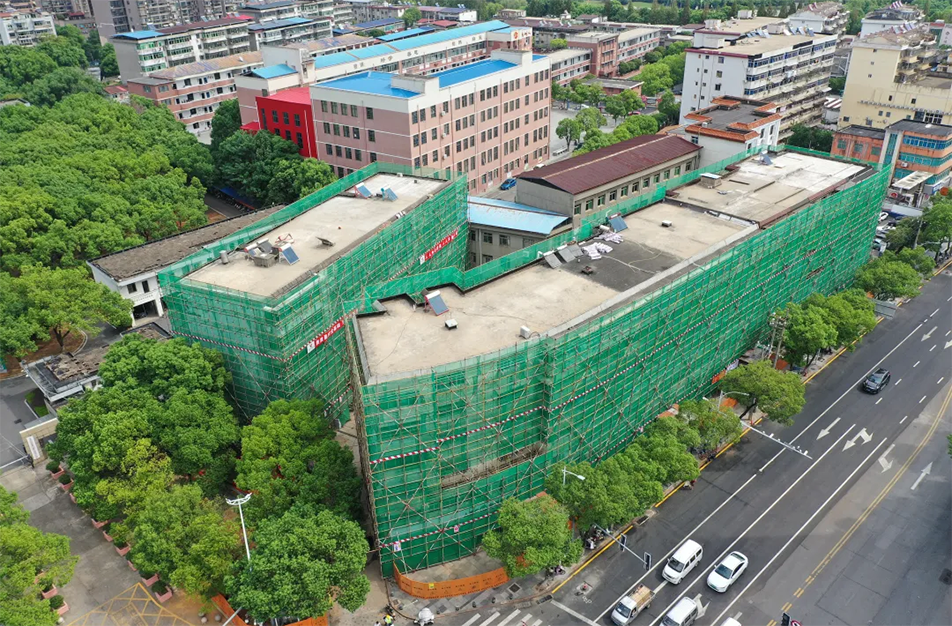 新建區(qū)老舊小區(qū)改造項(xiàng)目新進(jìn)展:老前進(jìn)花園小區(qū)煥然一新 新建區(qū)老舊小區(qū)改造項(xiàng)目新進(jìn)展:老前進(jìn)花園小區(qū)煥然一新