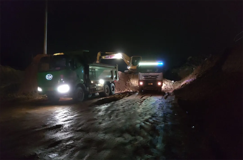 市政建設(shè)重點工程攻堅|云翔大道路基填方85%與廣州路東延北半幅通車沖刺 市政建設(shè)重點工程攻堅|云翔大道路基填方85%與廣州路東延北半幅通車沖刺